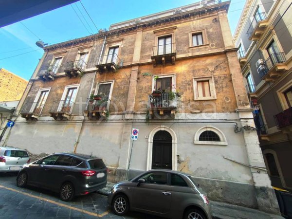 appartamento in vendita a Catania in zona Centro Storico