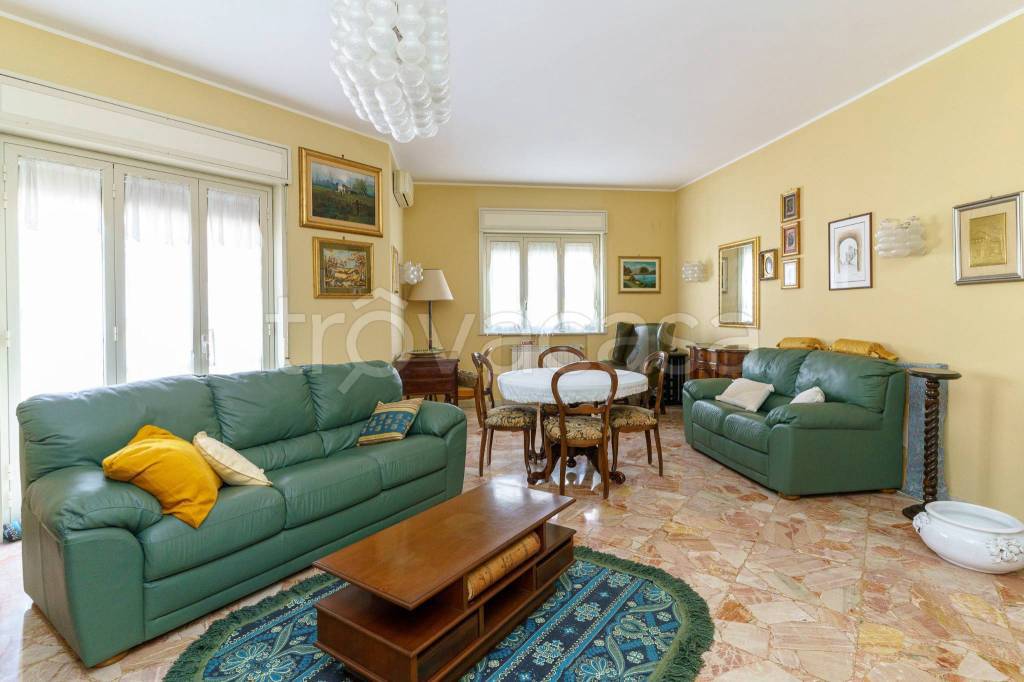 appartamento in vendita a Catania in zona Canalicchio