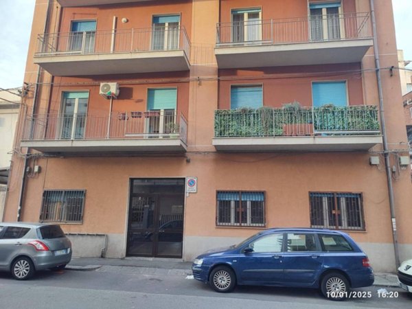 appartamento in vendita a Catania in zona Picanello