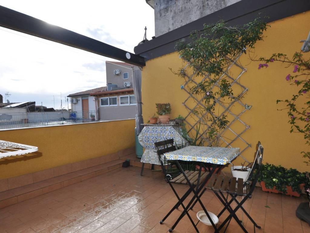 appartamento in vendita a Catania in zona Centro Storico