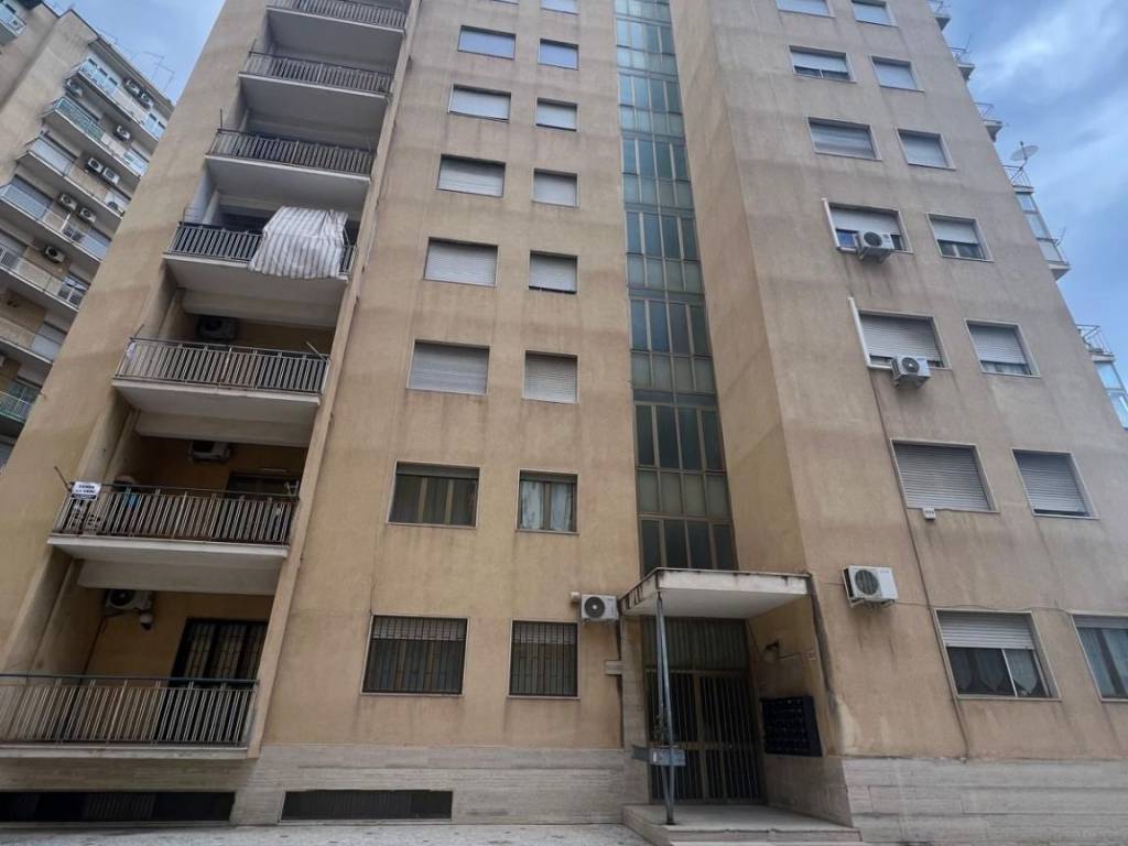 appartamento in vendita a Catania in zona San Leone