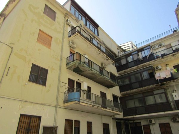 appartamento in vendita a Catania in zona Canalicchio