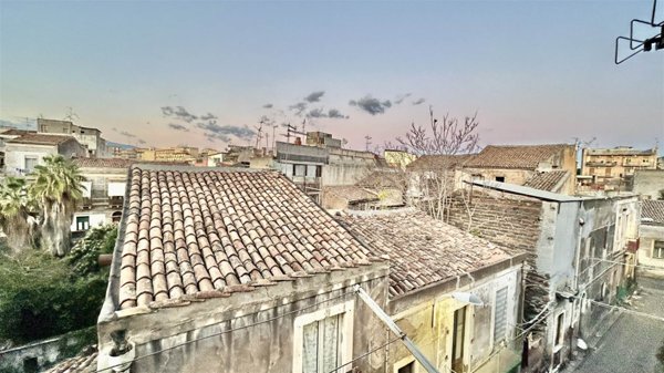 appartamento in vendita a Catania in zona Centro Storico