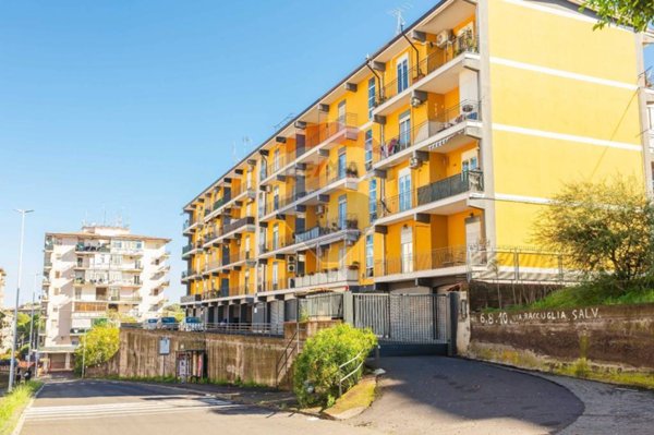 appartamento in vendita a Catania in zona Centro Storico