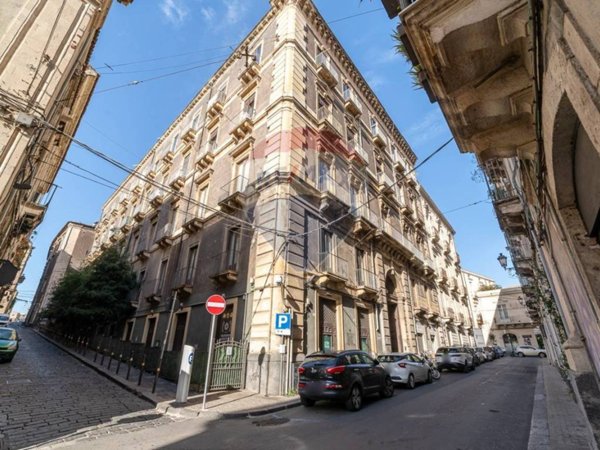 appartamento in vendita a Catania in zona Centro Storico