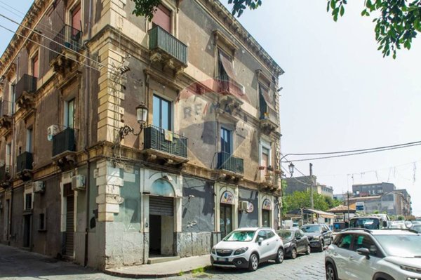 negozio in vendita a Catania in zona Centro Storico
