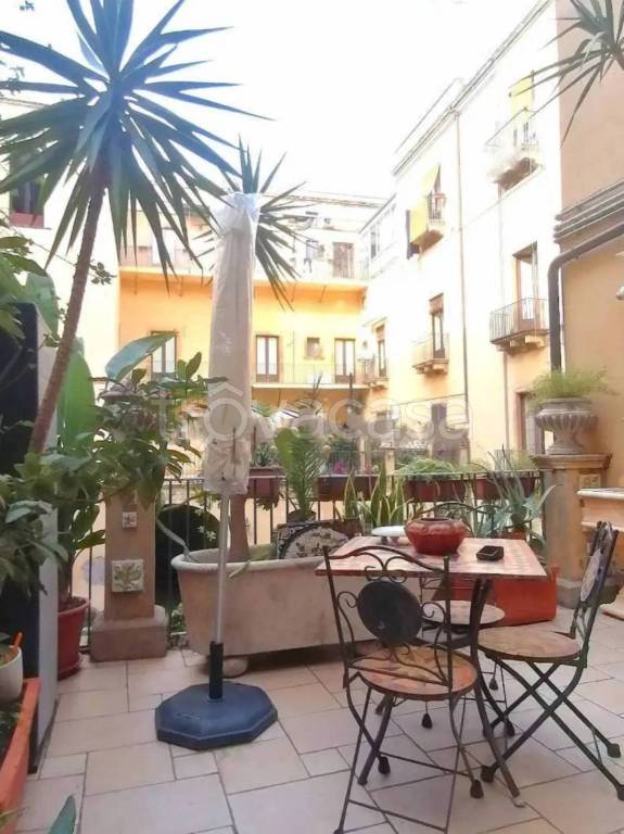appartamento in vendita a Catania in zona Centro Storico