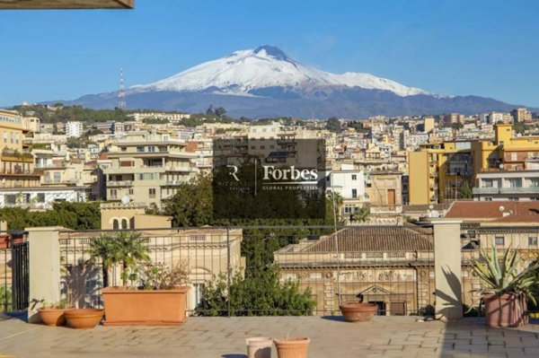 appartamento in vendita a Catania in zona Centro Storico
