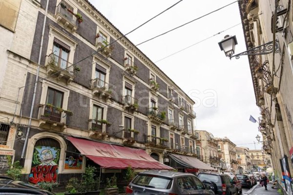 appartamento in vendita a Catania in zona Centro Storico