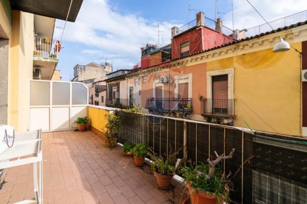 appartamento in vendita a Catania in zona Centro Storico