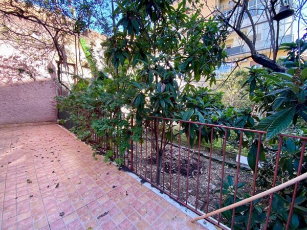 casa indipendente in vendita a Catania