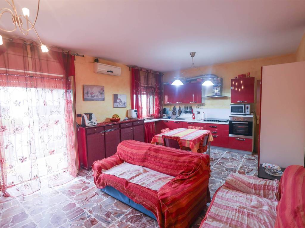 appartamento in vendita a Catania in zona Trappeto