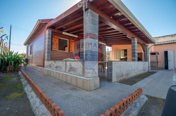 casa indipendente in vendita a Catania in zona Fontanarossa