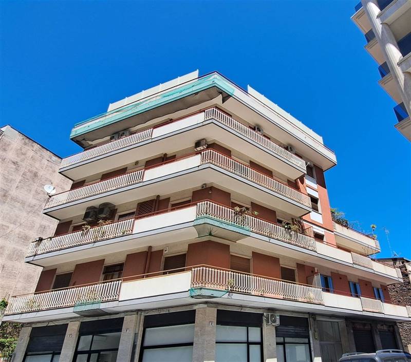 appartamento in vendita a Catania in zona Ognina
