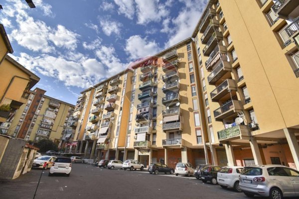 appartamento in vendita a Catania in zona Librino