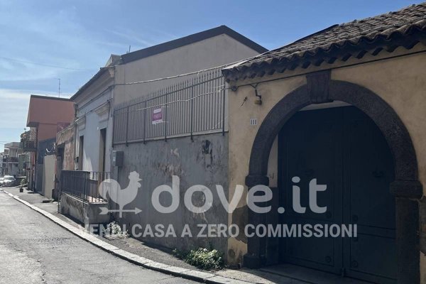 casa indipendente in vendita a Catania in zona Trappeto