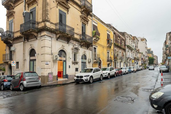 casa indipendente in vendita a Catania in zona Centro Storico