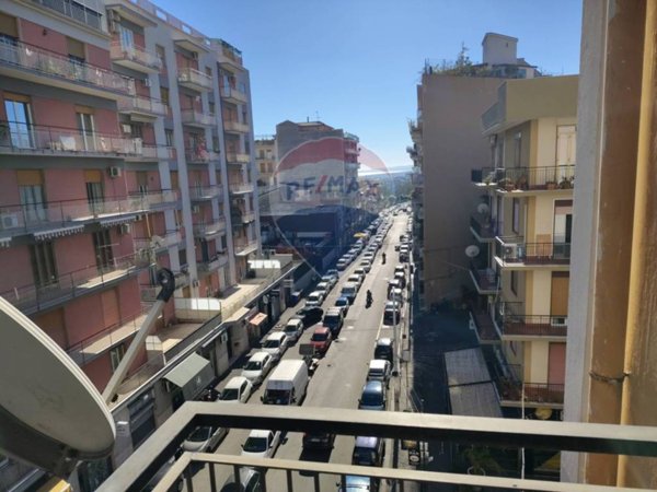 appartamento in vendita a Catania in zona San Leone