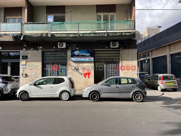 negozio in vendita a Catania