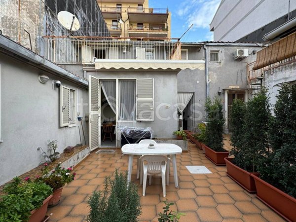 appartamento in vendita a Catania in zona Ognina