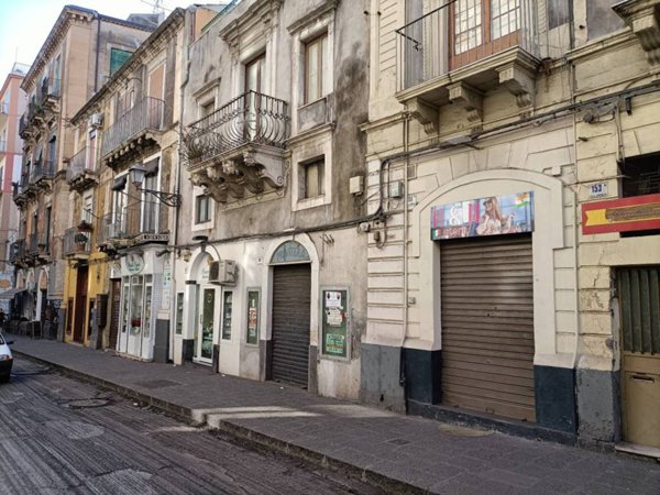 negozio in vendita a Catania in zona Centro Storico