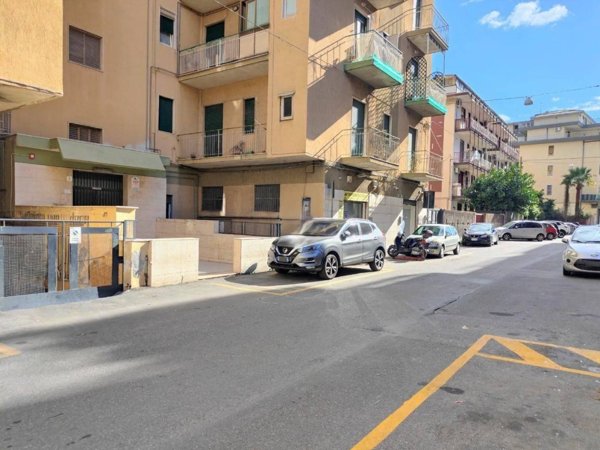 appartamento in vendita a Catania in zona San Leone