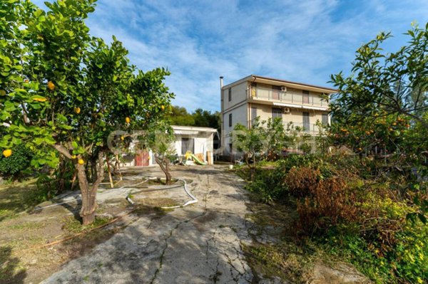 casa indipendente in vendita a Catania in zona Fontanarossa