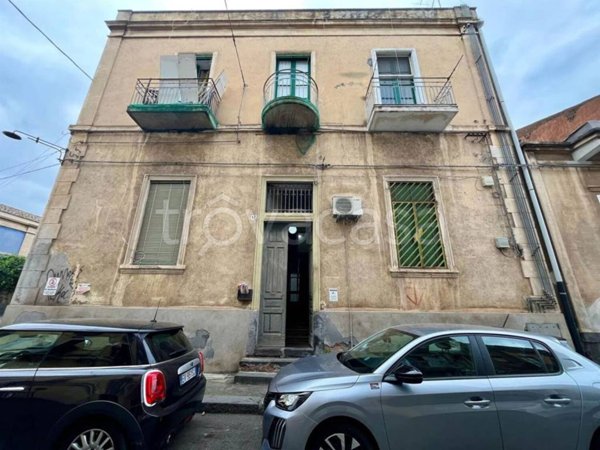 appartamento in vendita a Catania in zona Cibali