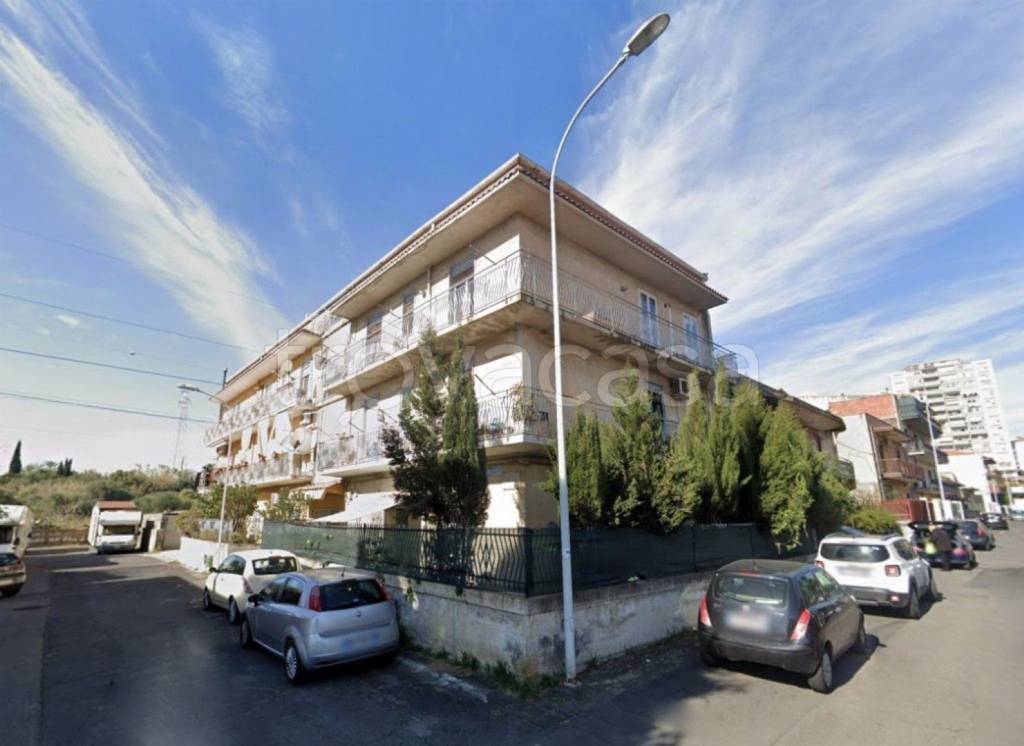 appartamento in vendita a Catania in zona San Giuseppe la Rena