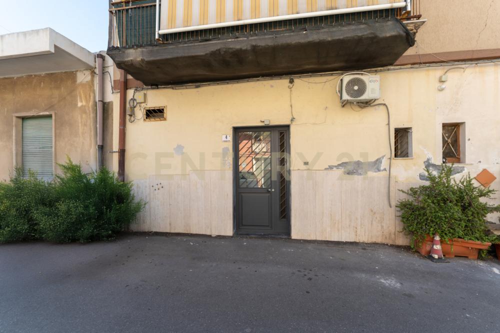 casa indipendente in vendita a Catania in zona Centro Storico