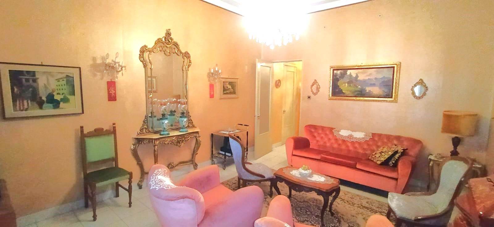 appartamento in vendita a Catania in zona Centro Storico