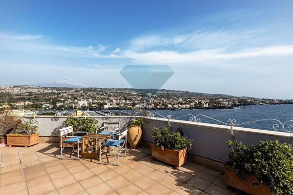 appartamento in vendita a Catania in zona Ognina