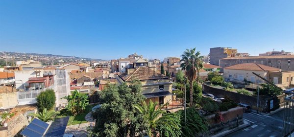appartamento in vendita a Catania in zona Picanello