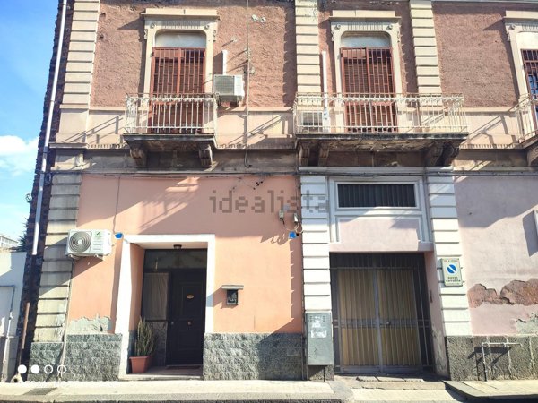 appartamento in vendita a Catania in zona Picanello