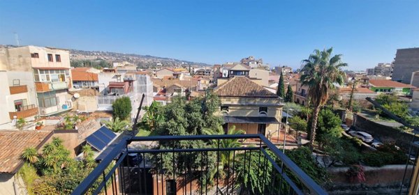 appartamento in vendita a Catania in zona Picanello