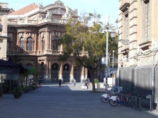 appartamento in vendita a Catania in zona Centro Storico
