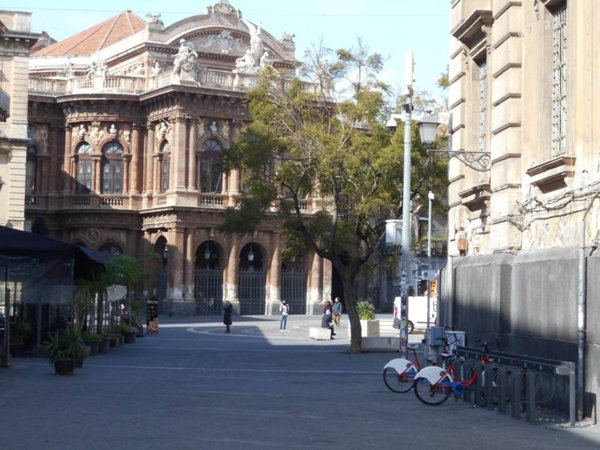 appartamento in vendita a Catania in zona Centro Storico