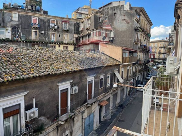 appartamento in vendita a Catania in zona Centro Storico