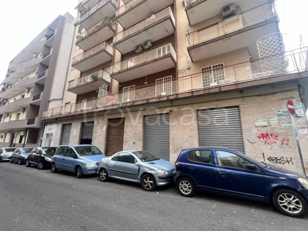 casa indipendente in vendita a Catania
