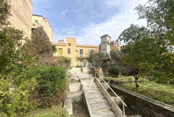 appartamento in vendita a Catania in zona Canalicchio