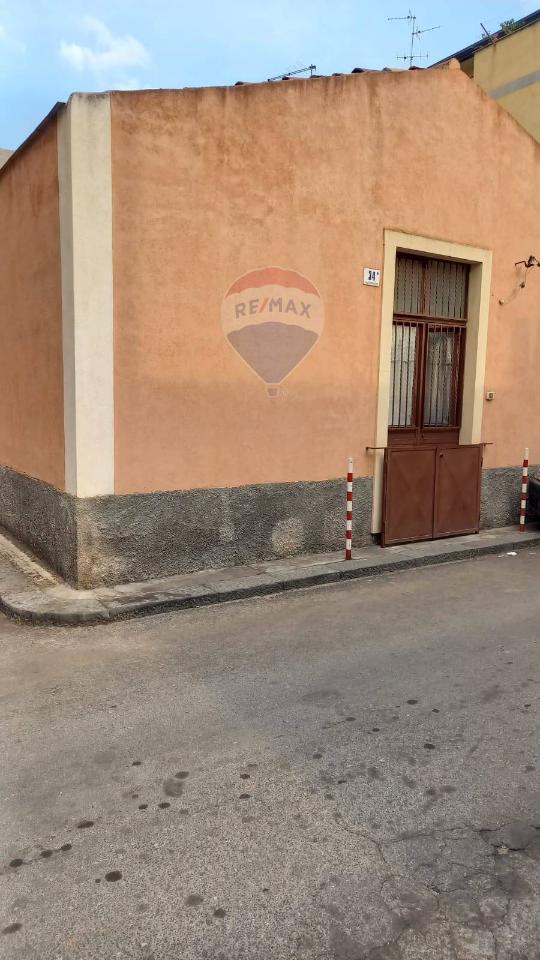 casa indipendente in vendita a Catania