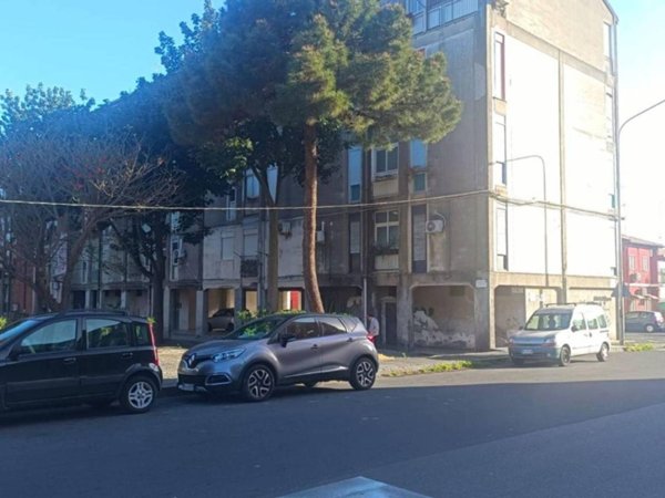 appartamento in vendita a Catania in zona Librino