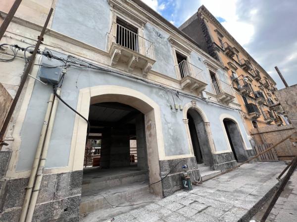 appartamento in vendita a Catania in zona Centro Storico