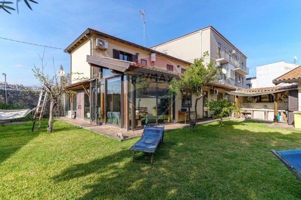 appartamento in vendita a Catania in zona Fontanarossa