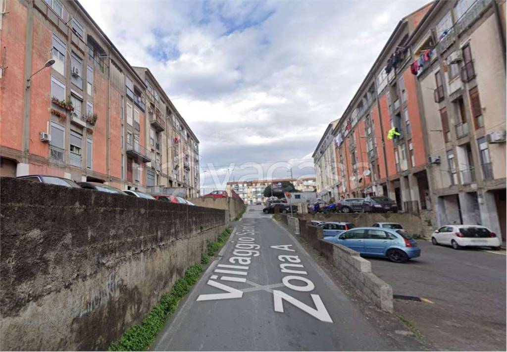 appartamento in vendita a Catania in zona Villaggio Sant'Agata