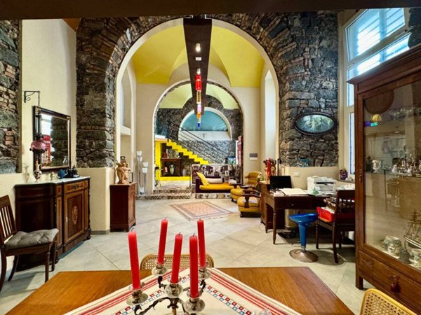 casa indipendente in vendita a Catania