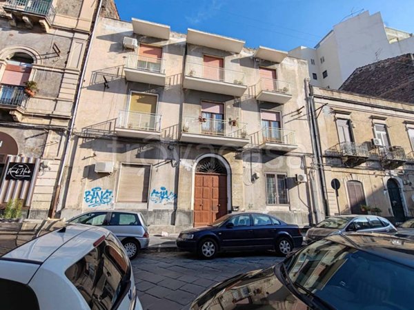 appartamento in vendita a Catania in zona Centro Storico