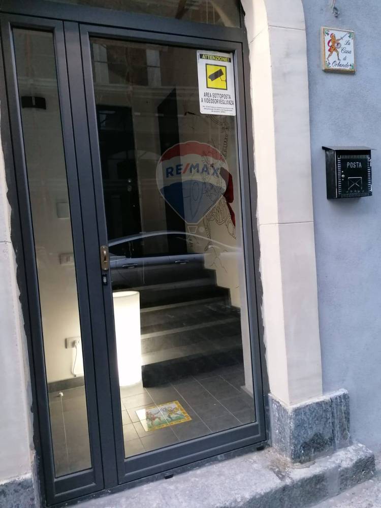 appartamento in vendita a Catania in zona Centro Storico