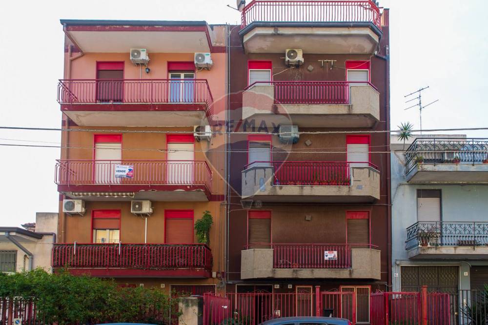 appartamento in vendita a Catania in zona Zia Lisa