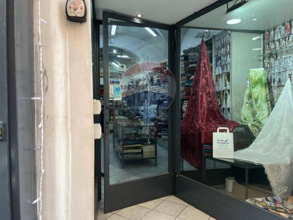 negozio in vendita a Catania in zona Centro Storico
